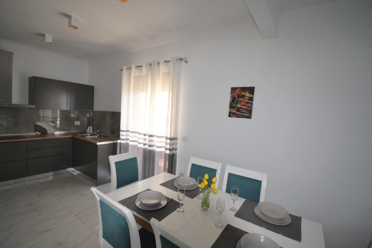 Luxury Penthouse B&E Apartment Sarande Exterior photo